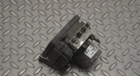 Hyundai Tucson TL ABS Pump 58920D7940