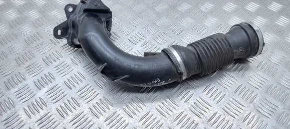 Toyota Proace Turbo air intake inlet pipe/hose 9674127880