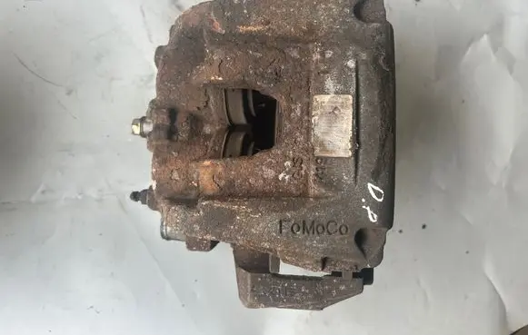 Ford Edge II Front brake caliper J2GC2078A