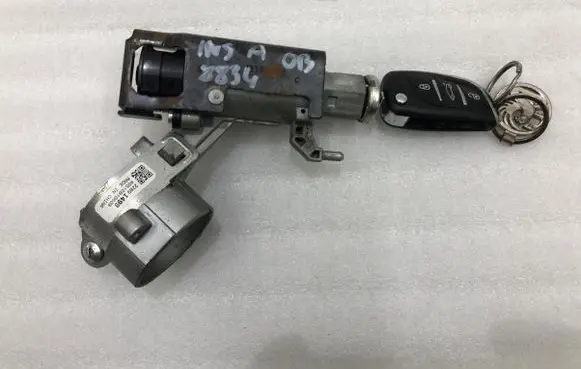 Opel Insignia A Ignition lock 20939745