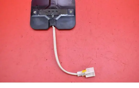 Tesla Model S Sensor 1005778-00-B