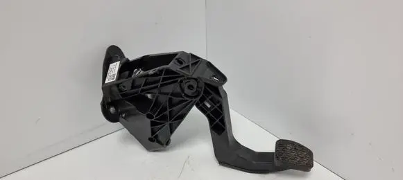 Clutch pedal