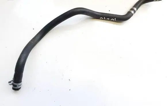 Ford Kuga III Engine coolant pipe/hose 3415525