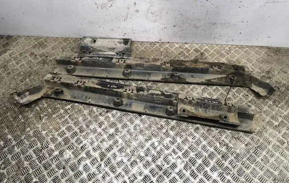 Peugeot 3008 III Sill 9841734080 9841799580
