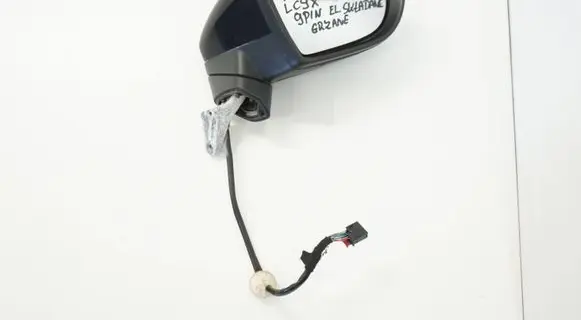 Volkswagen Touran III Front door electric wing mirror