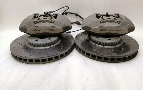 Mercedes-Benz EQC Front brake caliper A0004212312