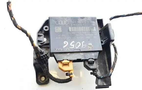 Audi A5 8T 8F Parking PDC control unit/module 8k0919475f 8k0919475