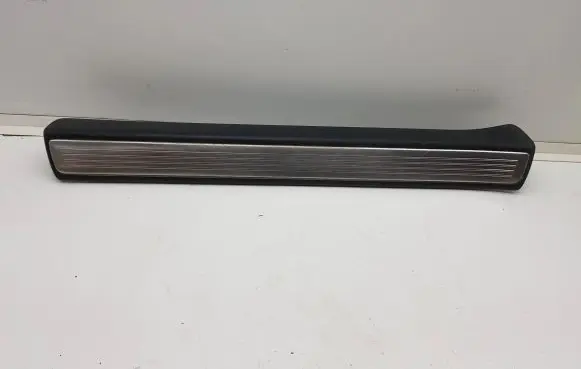 Mercedes-Benz S W222 Front sill trim cover A2226808135