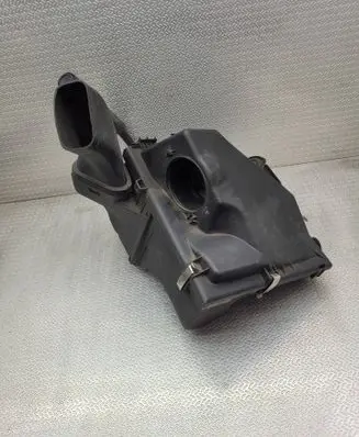 BMW 1 E81 E87 Air filter box AD851259901N
