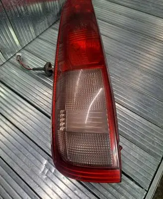 Nissan X-Trail T30 Rear/tail lights