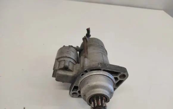 Skoda Octavia Mk2 (1Z) Starter motor