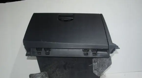 Hyundai i20 (PB PBT) Glove box 845211J000
