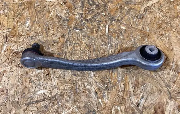 Porsche Cayenne (9Y0 9Y3) Rear suspension height sensor lever 958407509b 4m0407509b