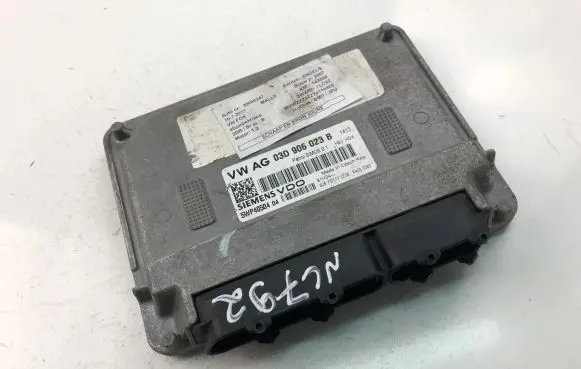 Volkswagen Fox Engine control unit/module ECU 03D906023B
