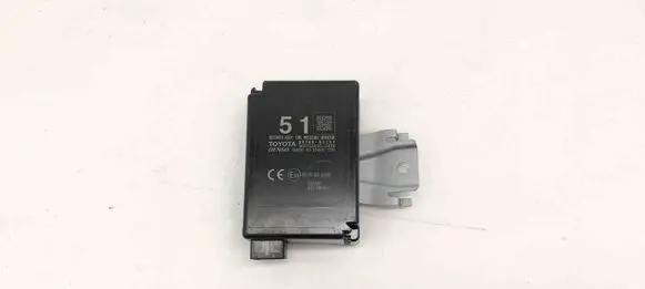 Toyota Auris E180 Other devices 8976002151