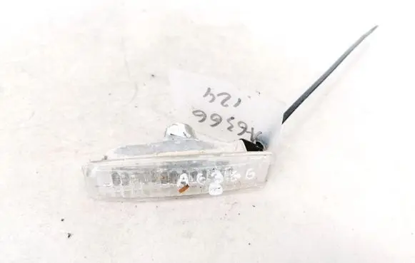 BMW 5 E39 Front fender indicator light 083441402N