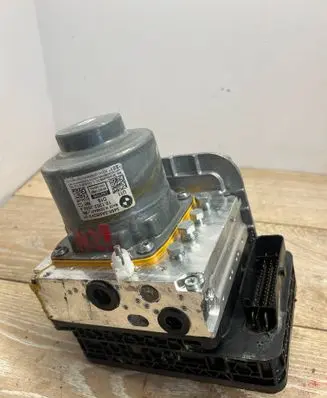 BMW 7 G70 ABS Pump 5A8B0F0