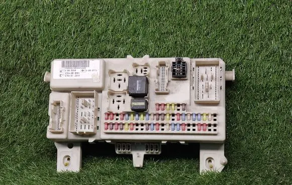 Ford Focus Power management control unit 4M5T14A073BF