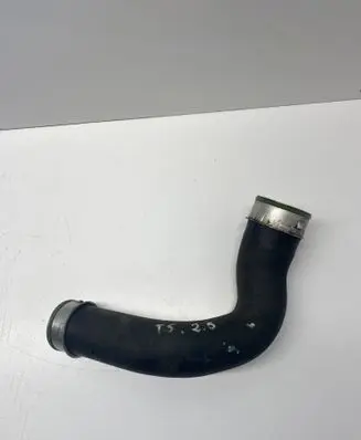 Volkswagen Transporter - Caravelle T5 Intercooler hose/pipe