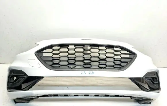 Ford Focus Front bumper JX7B-17757-S