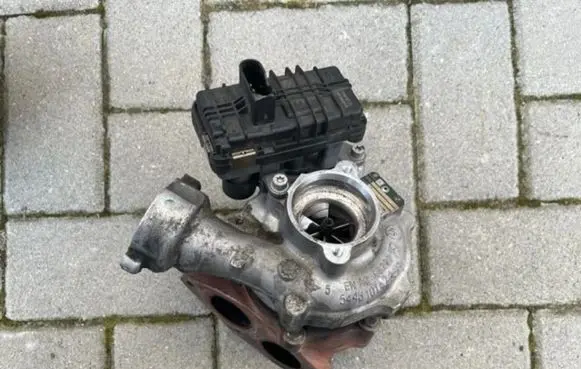 BMW X5 F15 Supercharger 54409700026 8508091