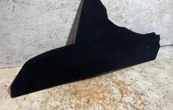 Skoda Octavia Mk2 (1Z) Foot area side trim 1Z1863046