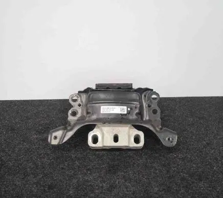 Volkswagen Golf VII Engine mount bracket 5Q0199555AB