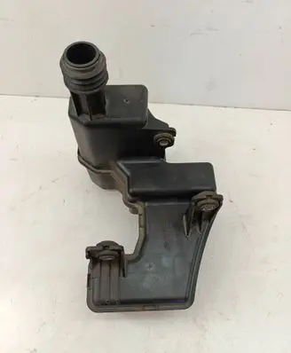 Intake resonator