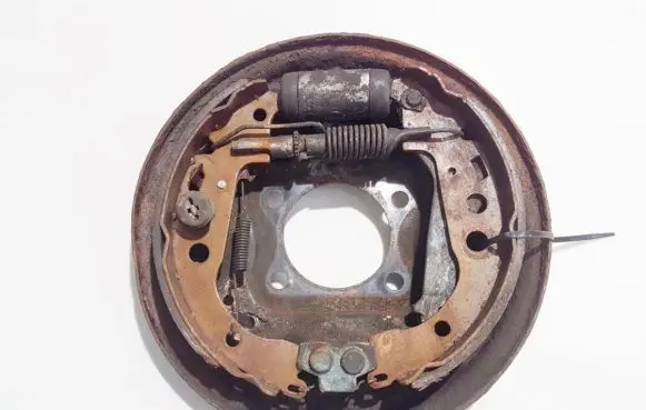 Toyota Yaris Verso Handbrake/parking brake pads 