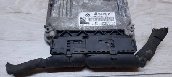 Volkswagen PASSAT B6 Engine control unit/module 06F906056AM 1039S11023 0261S02132