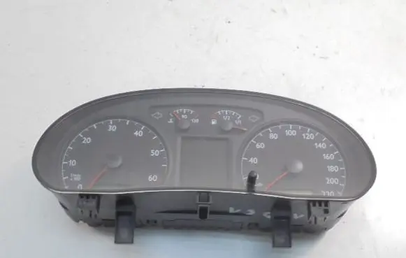 Speedometer (instrument cluster)