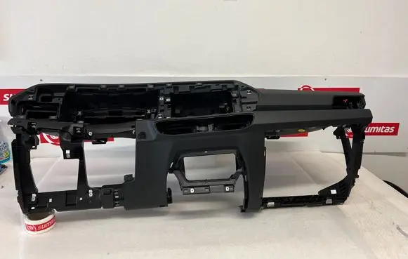 Volkswagen Caddy Dashboard 2K8857003L VJ427908185 2K8819721