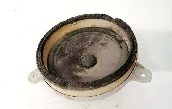 Subaru Legacy Front door speaker EAS16P639A3
