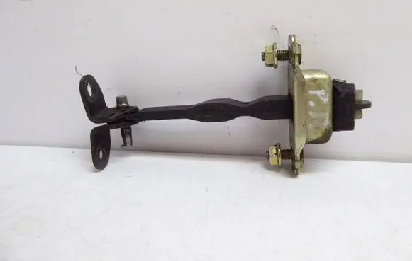 Toyota Avensis T220 Front door check strap stopper