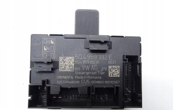 Skoda Octavia Mk3 (5E) Door control unit/module 5Q4959392E