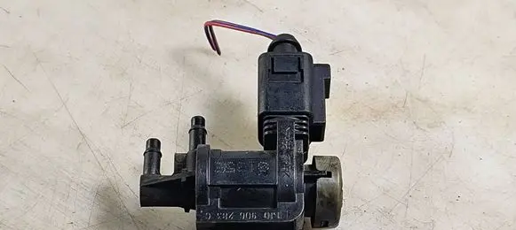 Audi A6 S6 C6 4F Turbo solenoid valve 1J0906283C