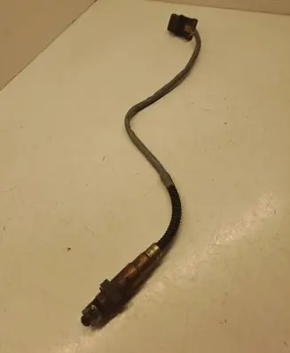 BMW 3 F30 F35 F31 Lambda probe sensor 7589122 0258010239