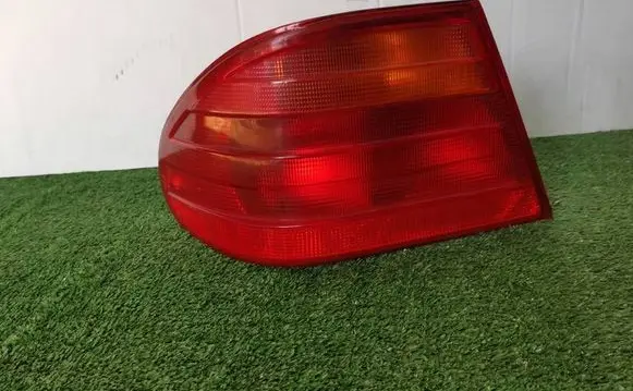 Mercedes-Benz E W210 Rear/tail lights A2108204464 A2108204364