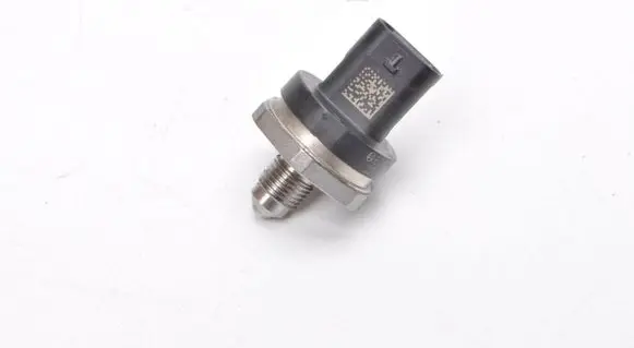 Mini One - Cooper F56 F55 Fuel pressure sensor 0261547002