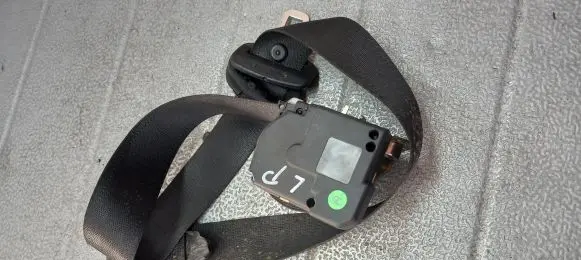 Opel Astra G Front seatbelt
