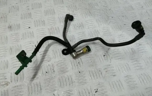 Peugeot 308 SW Fuel return line/hose 