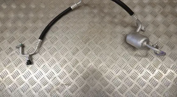 Hyundai Ioniq 5 Air conditioning (A/C) pipe/hose
