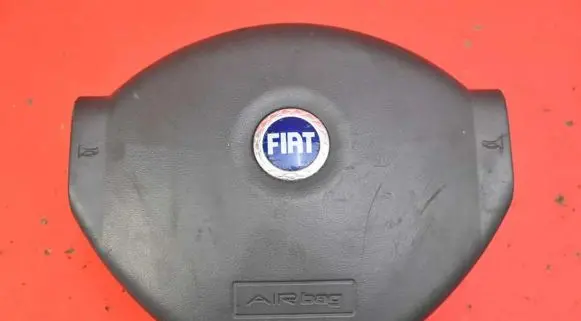Fiat Panda 141 Steering wheel airbag 735361991