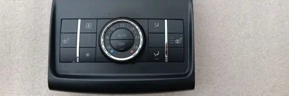Mercedes-Benz R W251 Climate control unit A1648700289 A2516830928 2516830928