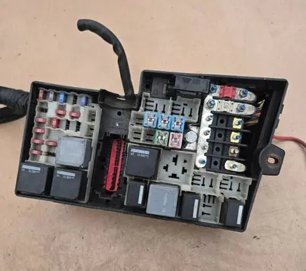 Ford Focus Fuse box set 3M5T14A067BC 518804109