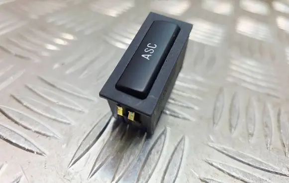 BMW 5 E39 Traction control (ASR) switch 8363694 61318363694