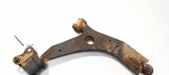 Volvo V50 Front lower control arm/wishbone