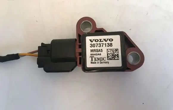 Volvo C70 Airbag deployment crash/impact sensor 30737138