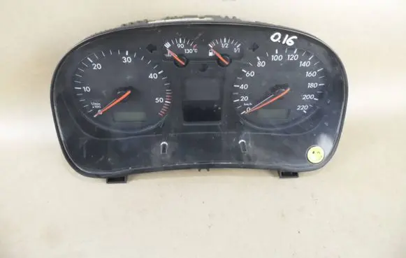 Volkswagen Golf IV Speedometer (instrument cluster) 1J0920821B 110008958013