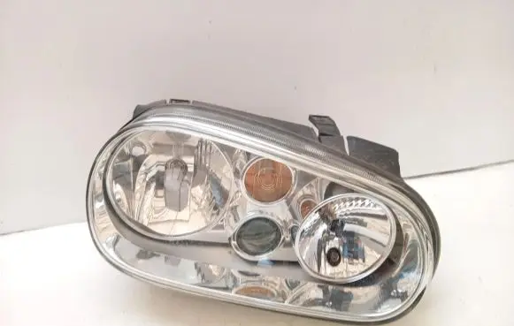 Volkswagen Golf IV Headlight/headlamp 1J1941016K
